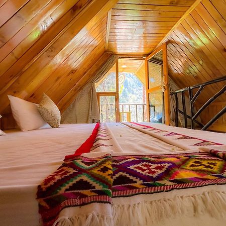 Sainj Riverside Cottages Esterno foto