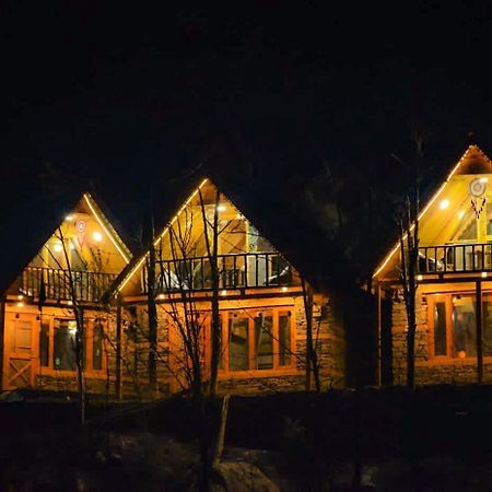 Sainj Riverside Cottages Esterno foto
