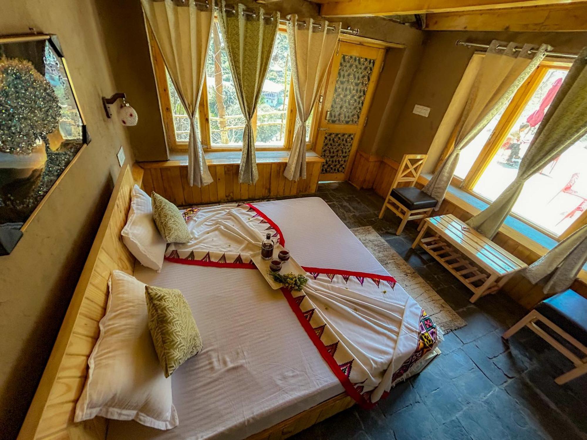 Sainj Riverside Cottages Esterno foto